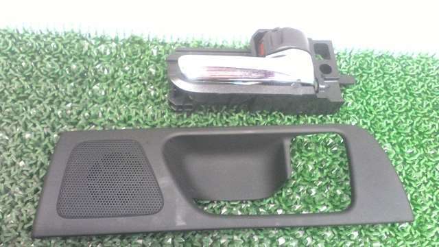 レタパ★ トヨタ AZT250W アベンシス ワゴン 右 リアドア インナーハンドル ★管260430拍卖