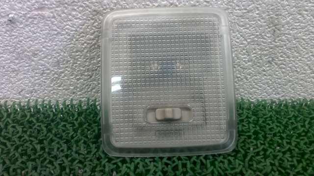 ★ 日産 NM35 ステージア アクシス 後 左 ルームランプ 室内灯 ★管260525拍卖