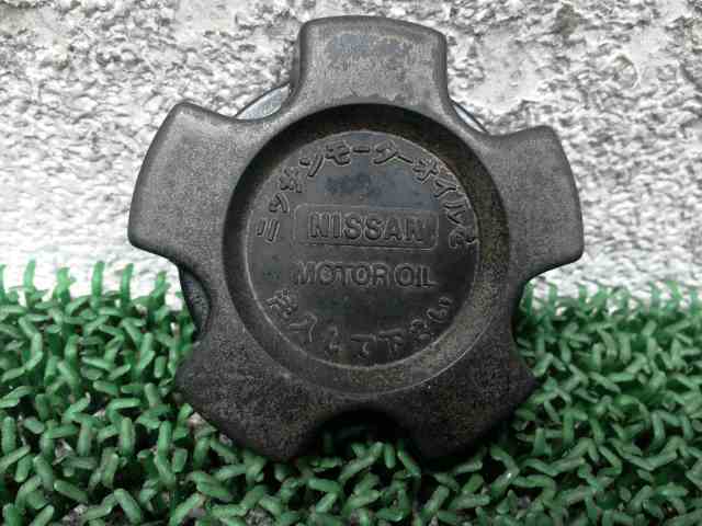 ★ GS130 日産 純正 フェアレディZ L型 オイルキャップ 日産 純正 ★管272219拍卖