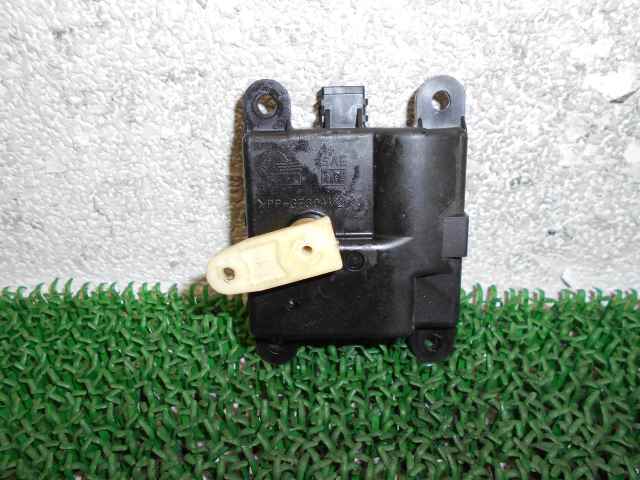 ★ GF50 日産 純正 シーマ エアコン サーボモーター ★管268716拍卖