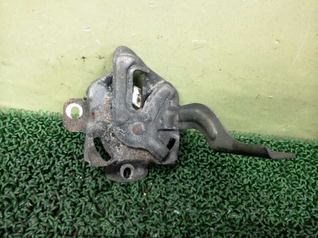 スズキ ZC31S スイフト スポーツ ボンネット フード ロック ★管277297拍卖