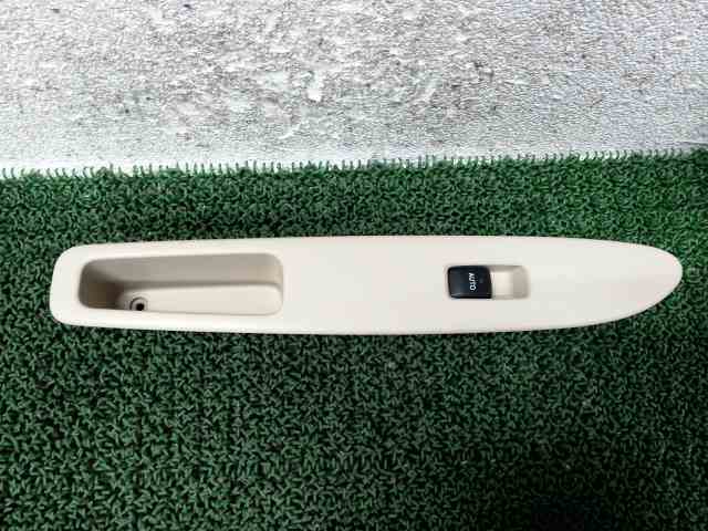 ACM26W トヨタ 純正 イプサム 左 フロント ドア ウィンドウ スイッチ パネル FE04 84030-44010 74232-44110 ★管271864拍卖