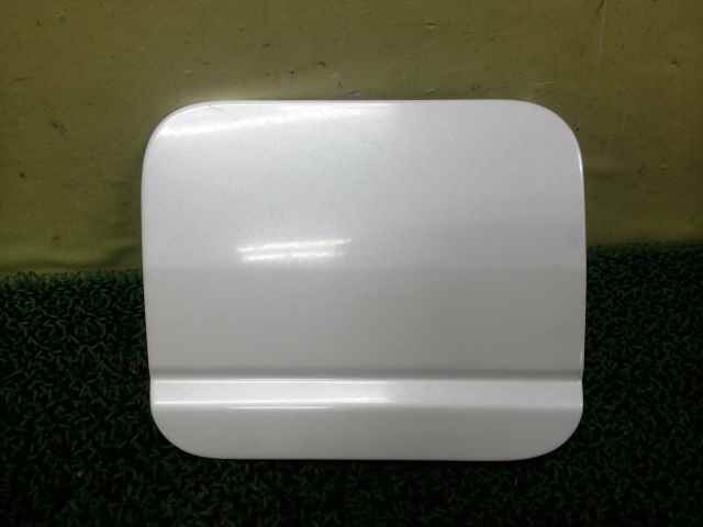 ★ 日産 HC35 ローレル フューエルリッド 給油口ふた QT1 ★管279885拍卖