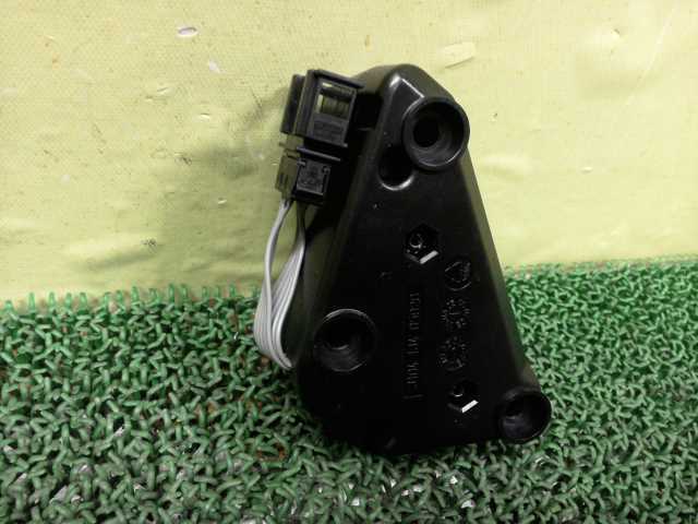 ★ フォルクスワーゲン 1KAXX VW ゴルフ GTI 助手席 ドア コンピューター 1K0035463D ★管275505拍卖