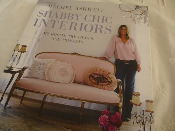 レイチェル・アシュウェルのシャビーシック英国 大型本ホワイト 乙女チック フリマ アンティーク Rachel Ashwell Shabby Chic 美品拍卖