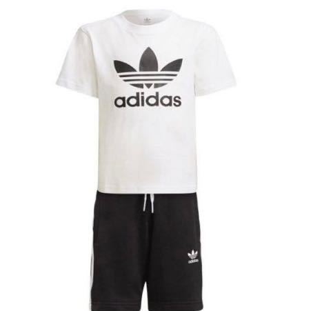 新品 アディダス 120cm オリジナルス セットアップ 半袖 Tシャツ 短パン 上下セット キッズ ジュニア ハーフパンツ拍卖