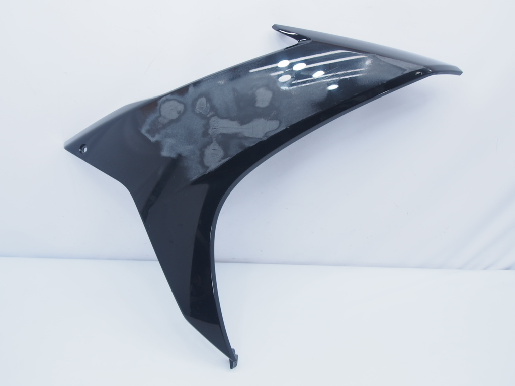 ベースにオススメ!GSX250R DN11A 17年- 純正サイドカウル右 ミドルカウル カバー 刻印20K 補修 メンテナンス拍卖