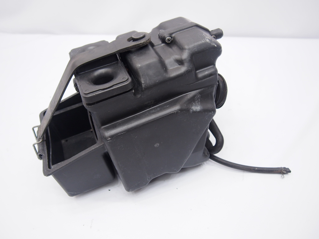 ZZ-R250純正エアクリーナーボックス.エアクリEX250Hお探しの方にどうぞ拍卖