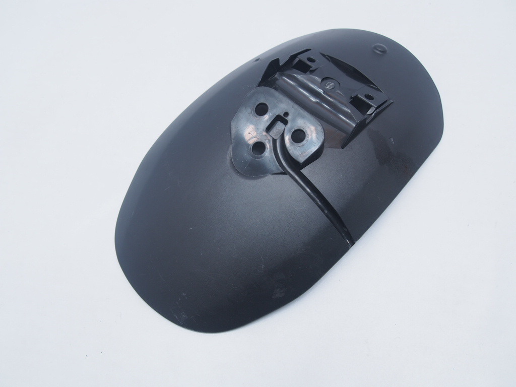 割れ無トライアンフ ロケットスリー 純正マッドガード リアフェンダー 刻印2313202 TRIUMPH Rocket III拍卖