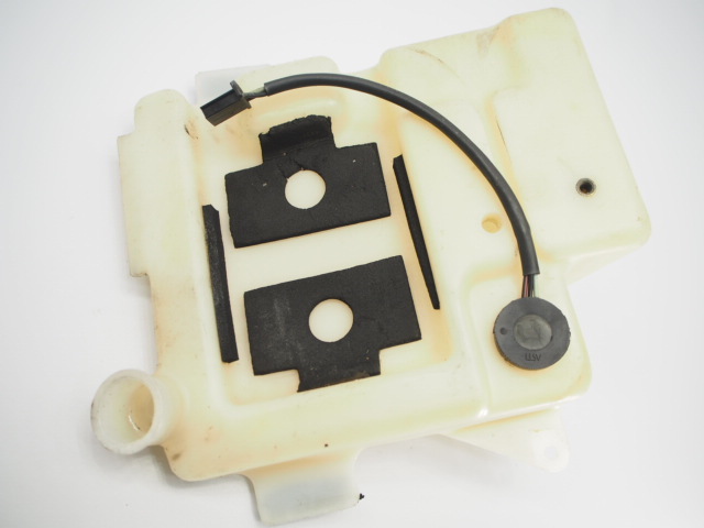 TZR250R純正オイルタンク 割れ破損無し 交換組み換えに3XV拍卖