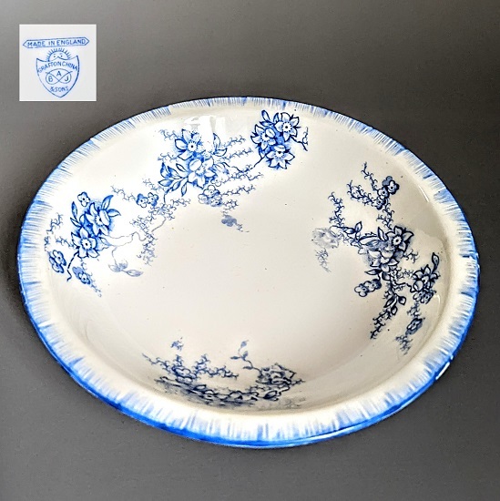 レア!! イギリス アンティーク ヴィンテージ グラフトンチャイナ 染め付け花柄 1930年頃 ボウル 皿 プレート拍卖