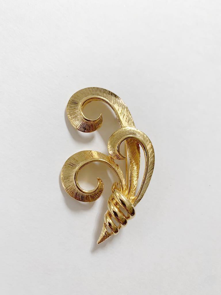 【美品】NEIPER 社製 ネイピアー ヴィンテージ 羽根 フェザー 風?モチーフ ゴールド ブローチ レトロ コスチュームジュエリー拍卖