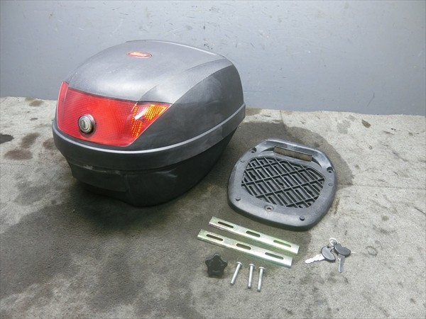 - 汎用 社外 NBS トップ ケース リア ボックス ベース キー 鍵 2本拍卖