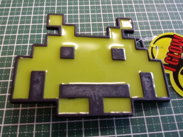 バックル インベーダー エイリアン グローインザダーク 蓄光 夜光 A拍卖