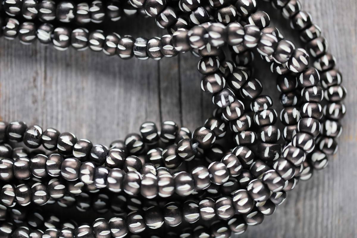 *Buffalo born carving beadsB拍卖