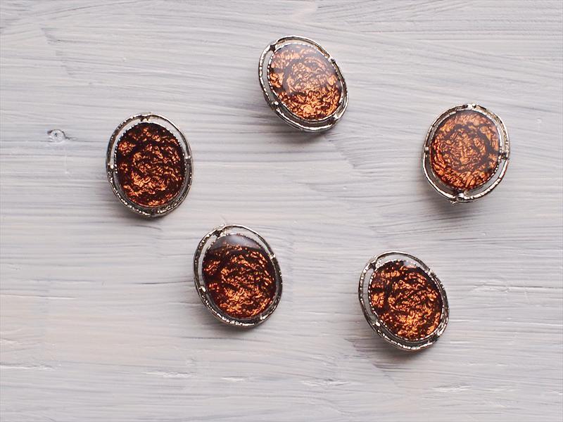 レトロビンテージ手芸*アクセサリーパーツみたいな金属ボタン・17×22㎜・アプリコット・5個セット拍卖