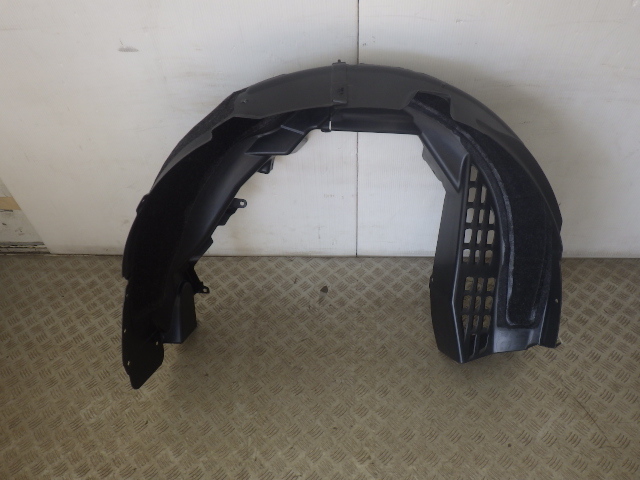 【Y07】 美品 中古 DLA-1Z06 BMW i3 I01 REX 2015年4月 左 リア フェンダーライナー ホイールハウスカバー 7394079 即決拍卖