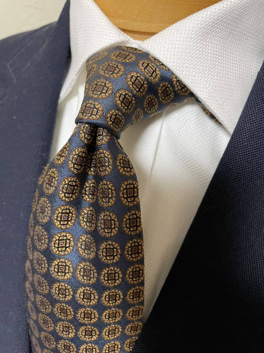 【美品】バーバリー ネイビー×ブラウン 小紋 アラ商事ネクタイ 大剣約9cm拍卖