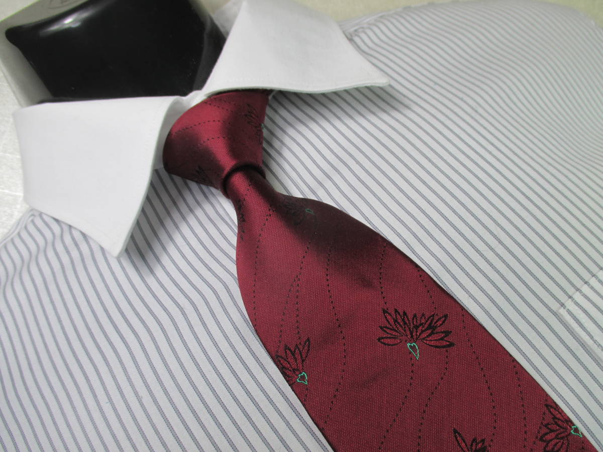 ◇ネクタイ◇中古品◇エキスポ 90 EXPO'90 OSAKA JAPAN◇花の模様柄・赤色系◇第28弾ブランドがいっぱい◇28-233◇拍卖