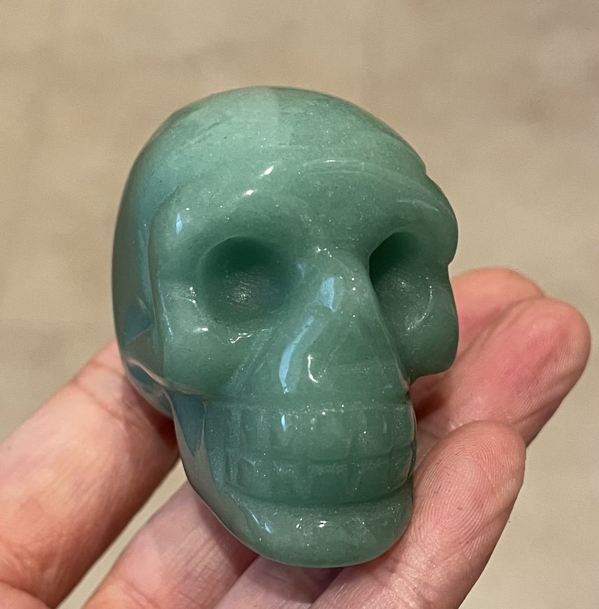 アベンチュリン スカル 髑髏 骸骨 置物インテリア パワーストーン 幸運 ラッキー 天然石 魔除 お守 グリーン 小物 雑貨グッズ拍卖