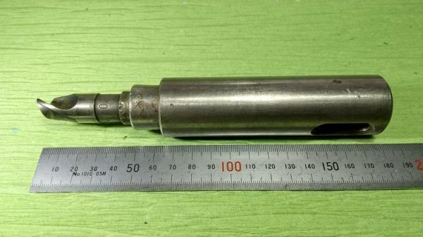 K91. 大幅値下げ エンドミル ホルダ MT3 T 2×3 NACHI 16.0 SKH9 YC 刻印有り 正式商品名は画像で確認して下さい。拍卖