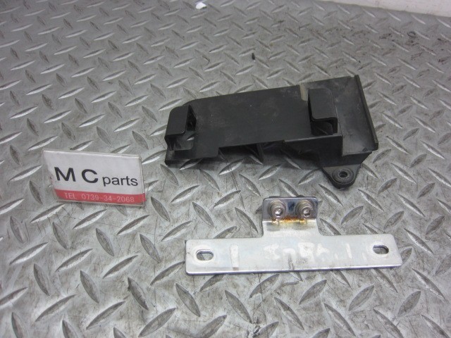 カワサキ エストレヤ250 BJ250A ステーセット2個 割れ無拍卖