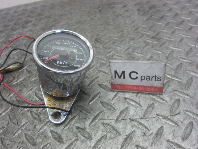 メーカー不明 汎用 スピードメーター 5512km 中古 メッキ拍卖
