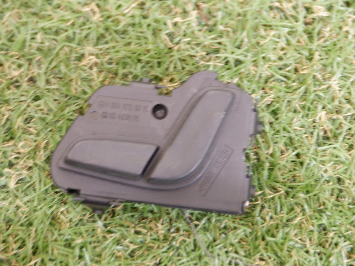 ベンツ純正 W204 Cクラス C200 2008年 シートスイッチ 操作スイッチ 操作ボタン A2048709010 m-23-1-1011拍卖