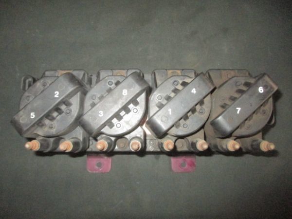 ■キャデラック セビル イグニッションコイル 中古 1103937 AK34 部品取あり イグナイター モジュール ドゥビル エルドラド ノーススター■拍卖