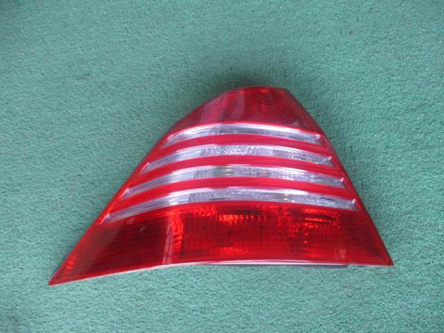 ☆★GF-220065 ベンツ Sクラス 左テールランプ★☆拍卖
