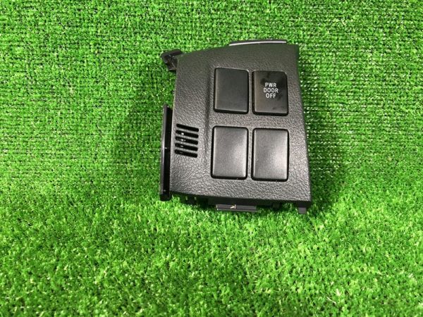 TOYOTA トヨタ ヴェルファイア 2.4Z ANH20W パワードアスイッチ POWER DOOR ON/OFF SWITCH PANEL ID:1482拍卖