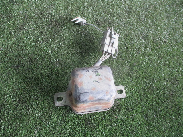 ★☆GX70G マークⅡワゴン ボルテージレギュレーター 27700-36020 ☆★拍卖