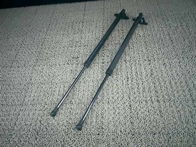 ☆H26年 ワゴンR FX MH34S バックドアダンパー 左右セット 81850-72810,81860-72810拍卖