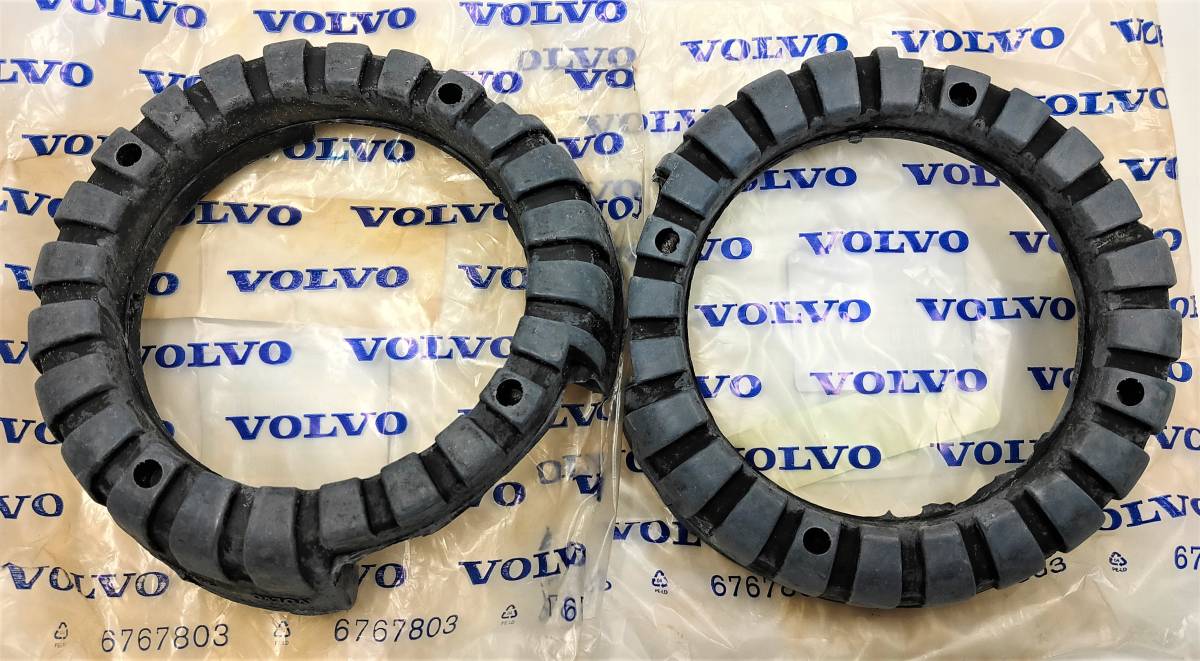 (送料込) ボルボ S60R V70R S80 S60 V70 XC70 AWD リア用スプリングシート2個セット【ボルボ純正・新品】②リアブッシュ拍卖