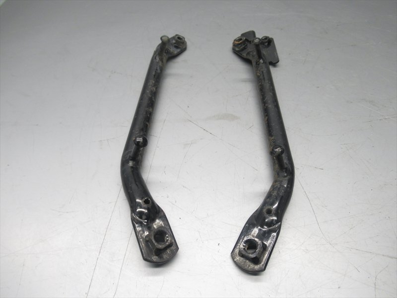 G1R5-0117 カワサキ ZZ-R400-2 タンデムバー クラブバー 荷物フック 2本 左右 純正品 【ZX400N-014~ (95年モデル) 動画有】拍卖