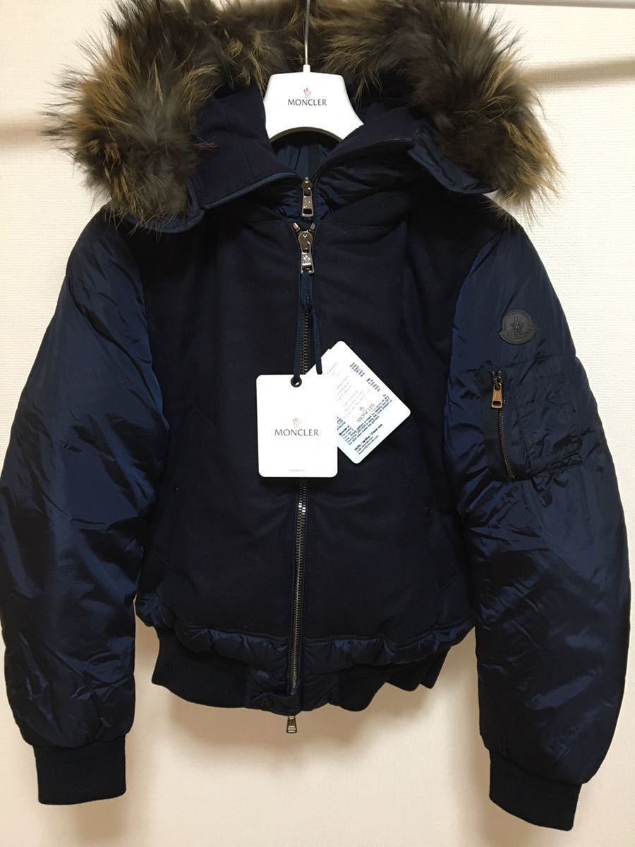 送料無料 未使用 MONCLER MUSCADE 3 ネイビー モンクレール リアル コヨーテ ファー ダウンジャケット ブルゾン ダウン 正規品拍卖