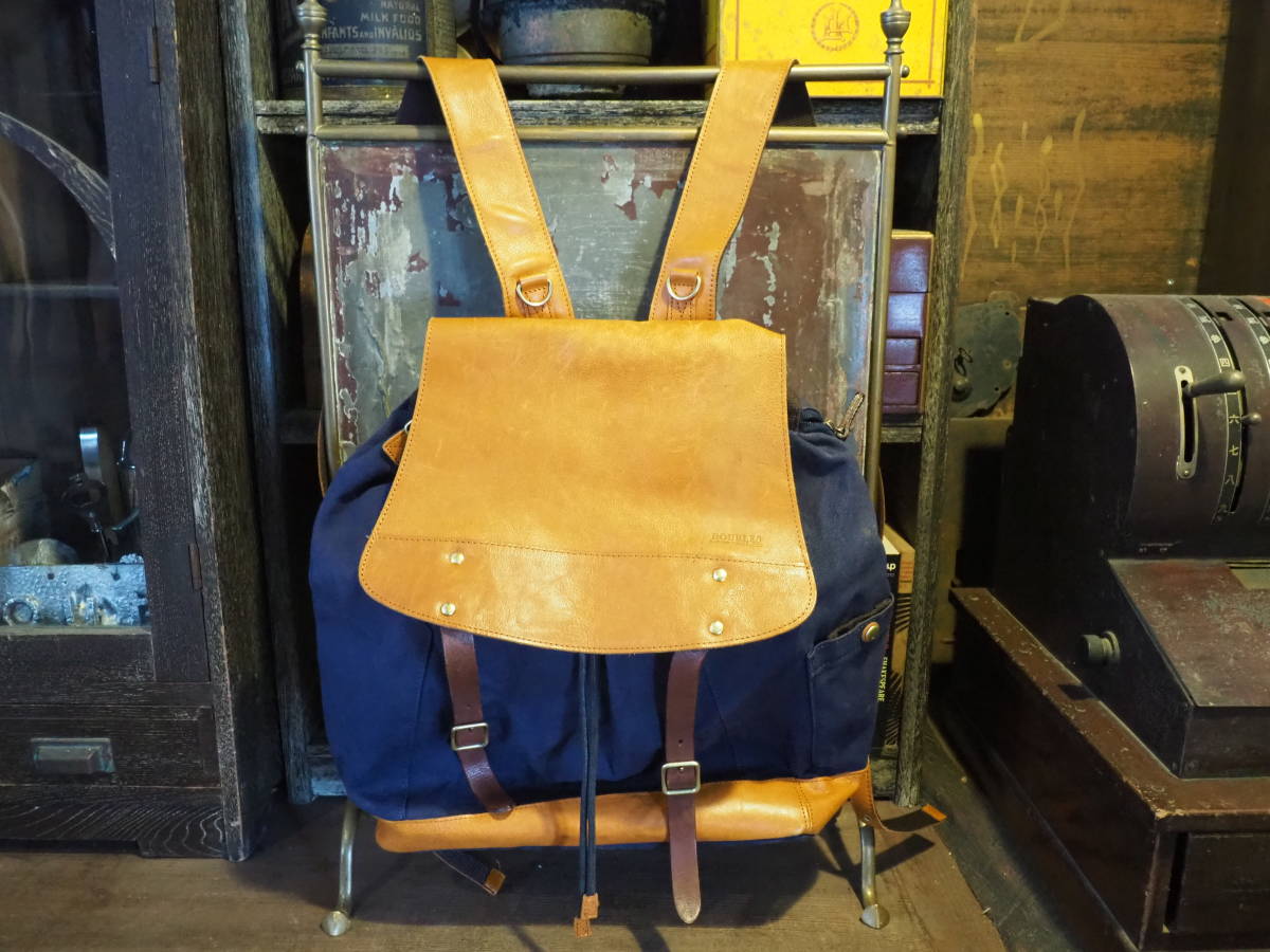 【本革とキャンバス地のリュックサック】本革ショルダー遠足鞄バッグgenuine leatherセカンドバッグ旅行ポーチ肩掛け紐ヴィンテージ古着拍卖