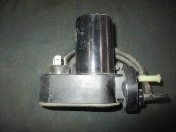 ■ランドローバー ディスカバリー クルーズコントロール バキュームポンプ 中古 003572 部品取あり ドアロックポンプ アクチュエーター■拍卖