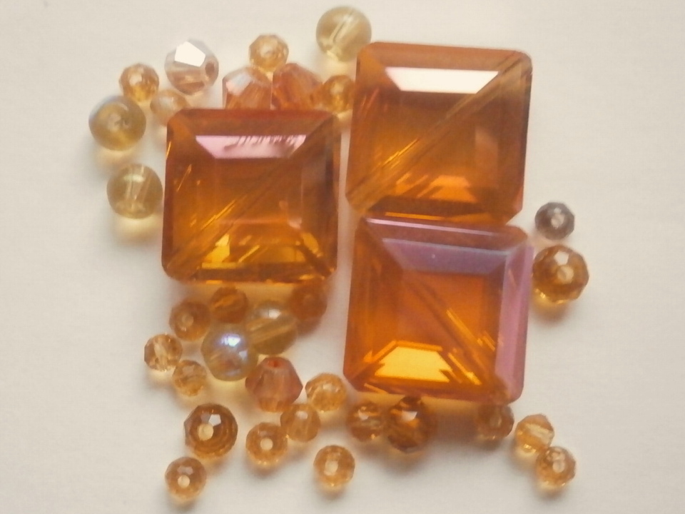 ガラスビーズ★スクエ★ブラウン系★3拍卖