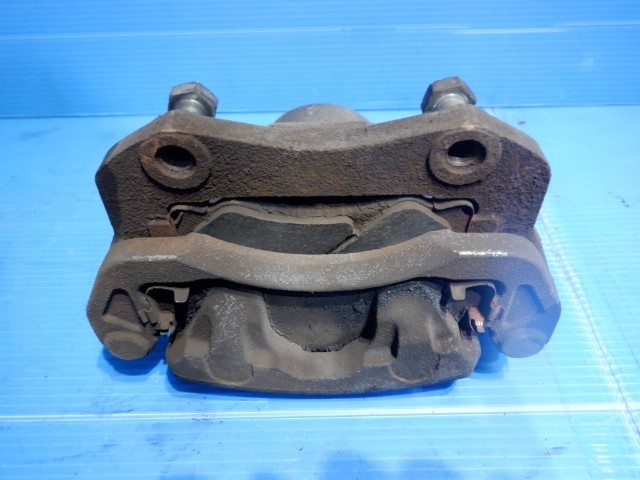 いすゞ イスズ BIGHORN ビッグホーン UBS69GW 純正 左 フロント ブレーキ キャリパー 41019/A1拍卖