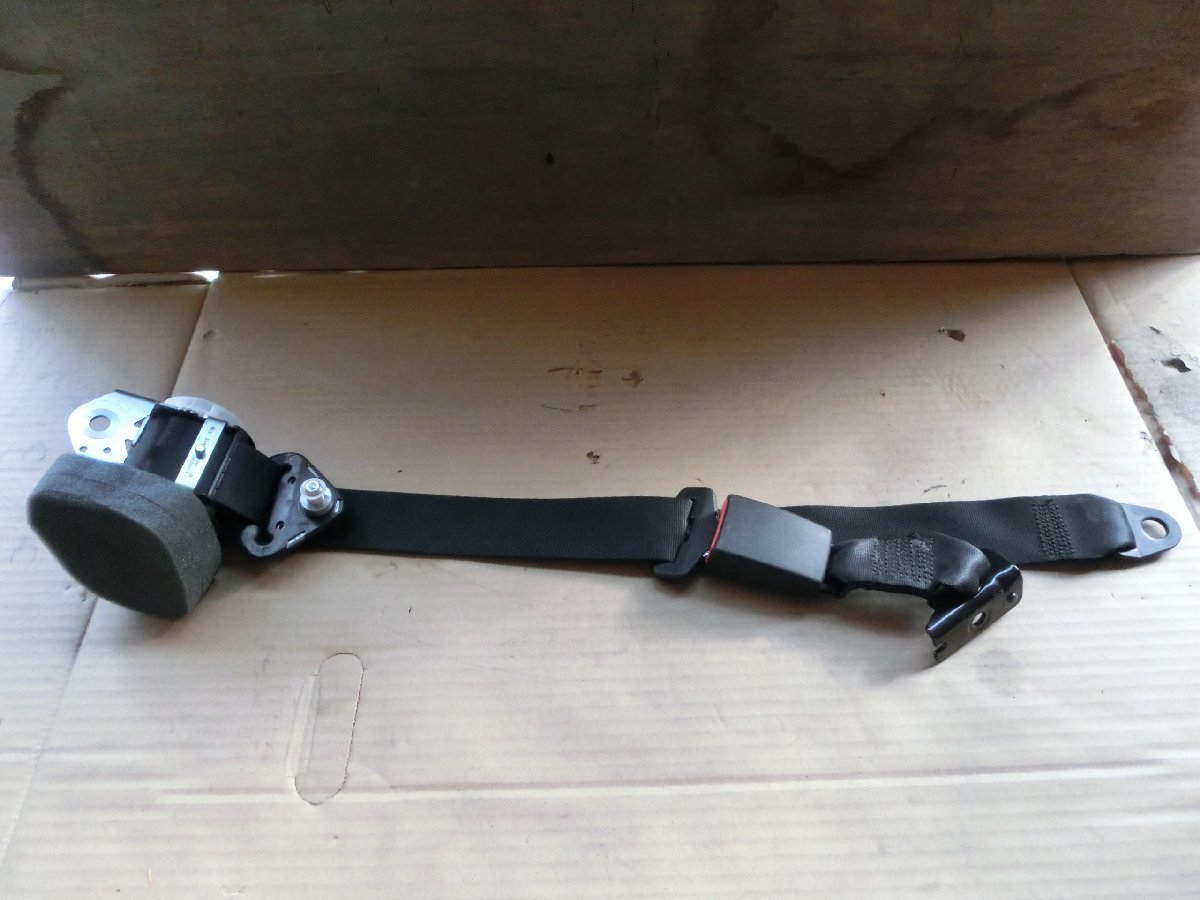 フィアット500 シートベルト 右 平成27年 ABA-31212 リア 1.2ポップ 8.1万㎞ nn 拍卖