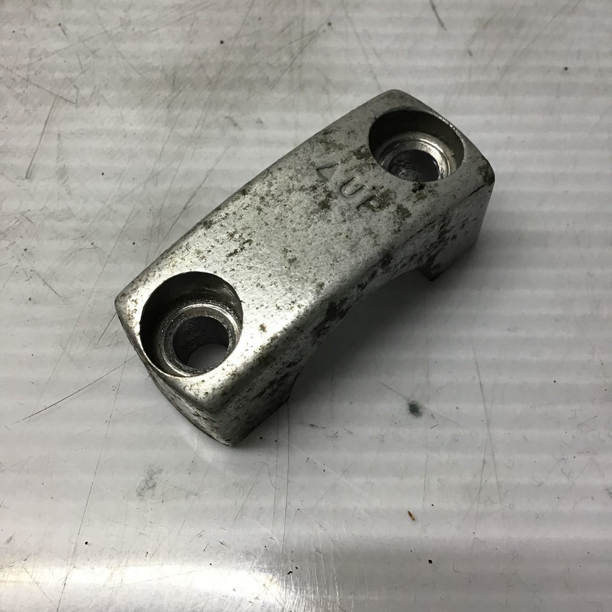 B44-35 ホンダ ジョーカー90 HF09 マフラーシリンダー クランプ ボルト欠品!! 純正部品拍卖