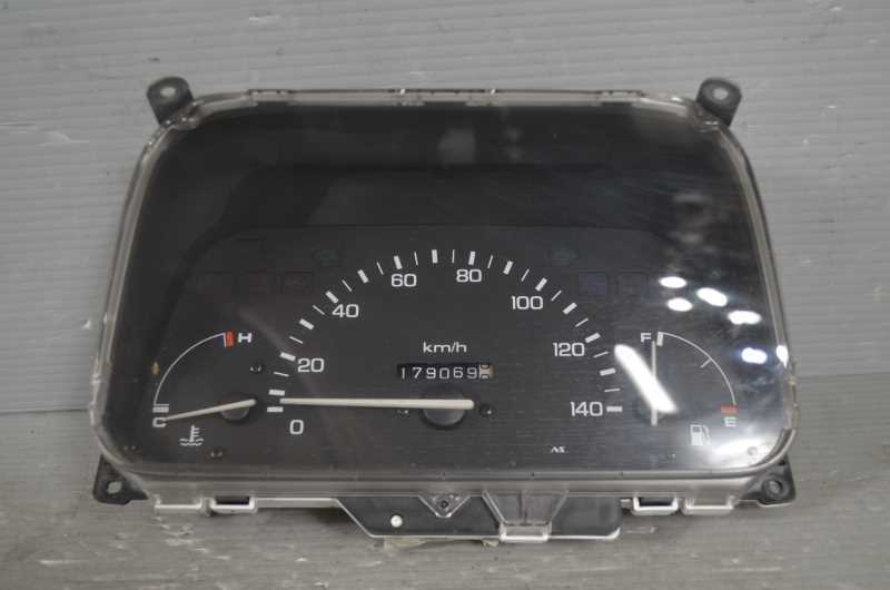 トゥデイ 後期(JW3) 純正 破損無 取付OK 動作保証 スピードメーター 179069km 78100-SD5-Z600 k069298拍卖