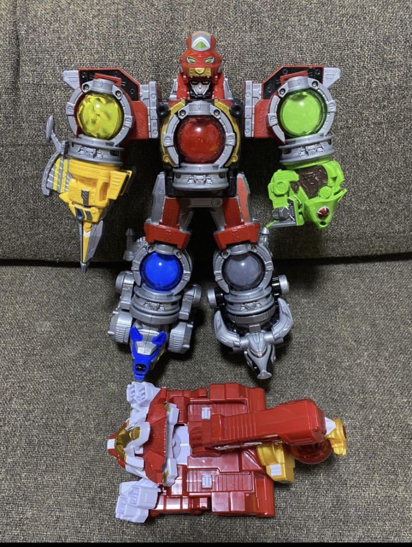 宇宙戦隊キュウレンジャー キュータマ 合体 DXキュウレンオー ボイジャー付き 超美品拍卖