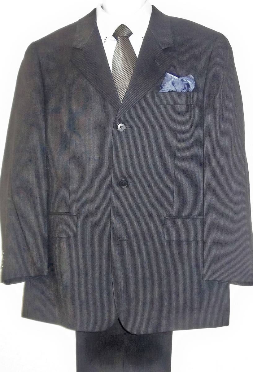 (メンズ・スーツ)三つ釦・サマースーツ CHARLES JOURDAN ブラックにストライプ AB-M-5 胸囲96 胴囲86 身長170 毛85% ポリエステル15%拍卖