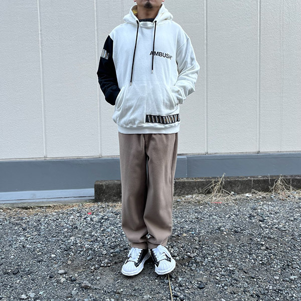 【新品】AMBUSH x amazon プルオーバー パーカー ホワイト 3拍卖