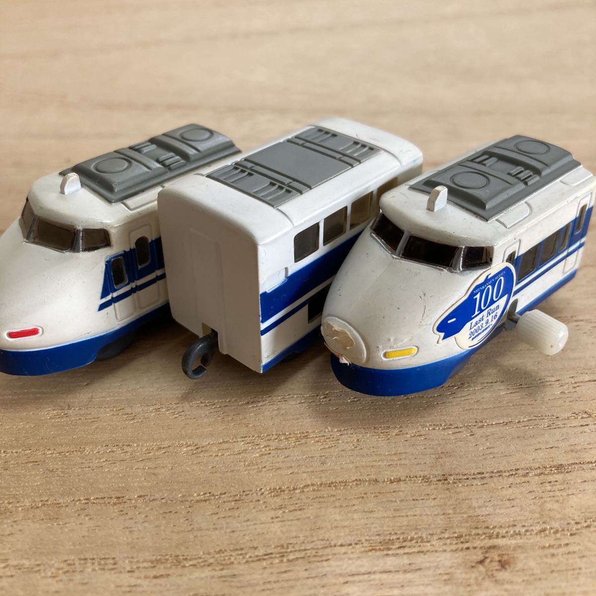 カプセルプラレール 100系新幹線拍卖