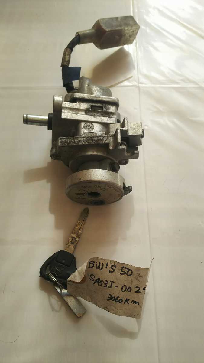 横浜発/BW's50/SA53J/純正/キーシリンダー/ビーウィズ/BWS50/走行距離3060キロから取り外し/SA53-002XXX/YAMAHA/ヤマハ/拍卖