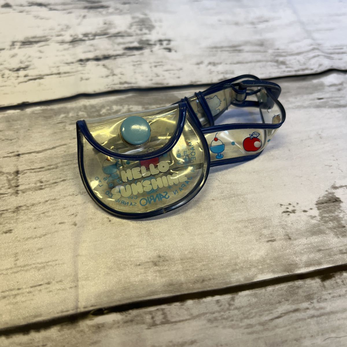 j889 サンリオ キティ 1985年 バンド ブレスレットレット 小物入れ 希少 初期拍卖