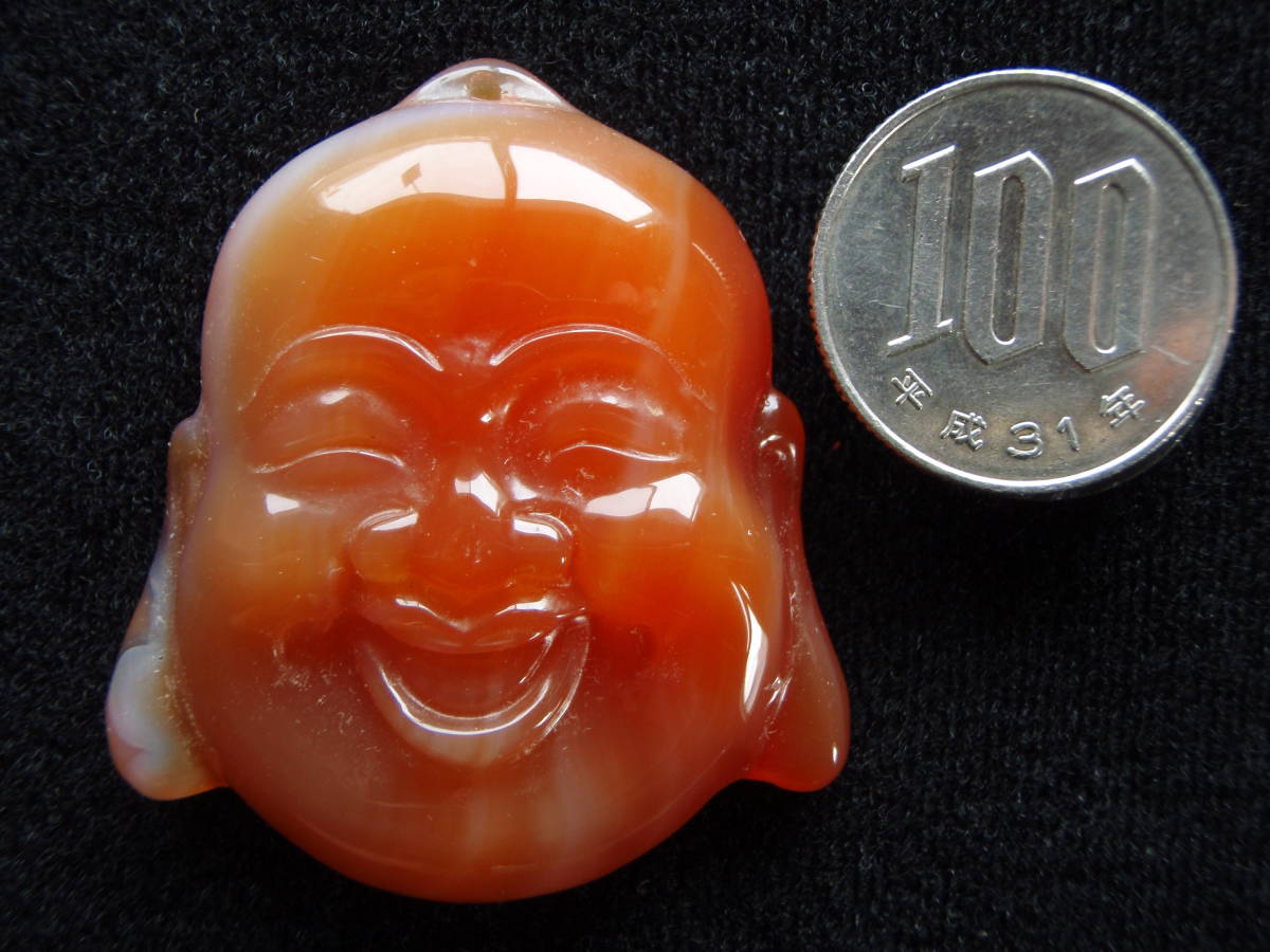 玉手箱シリ-ズ ウ-53 西蔵極品至純瑪瑙微笑顔佛 拍卖